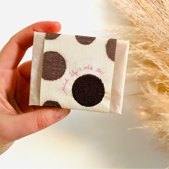 3/$20 NEW ANTHROPOLOGIE Pink Lily & White Tea Brown Tan White Dot Soap Bar Block - Picture 1 of 3